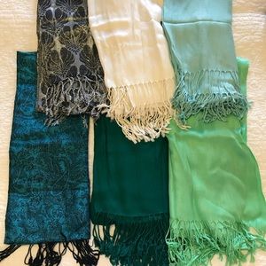Set of Pashmina Scarves